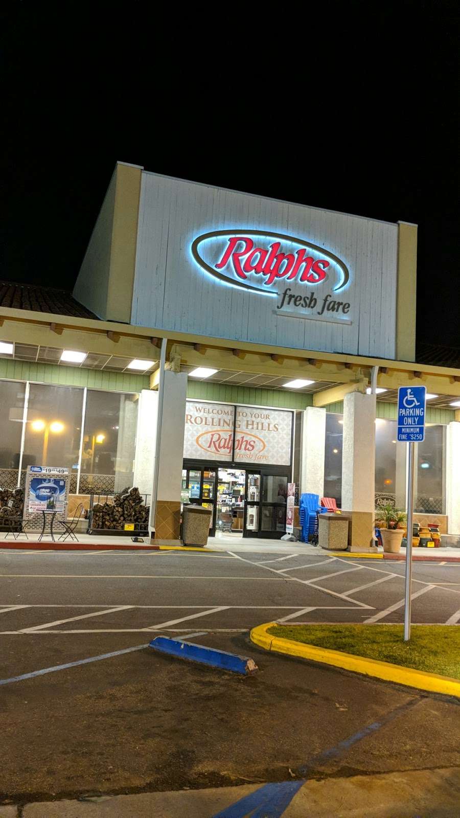 Ralphs | 2909 Rolling Hills Rd, Torrance, CA 90505, USA | Phone: (310) 325-0611