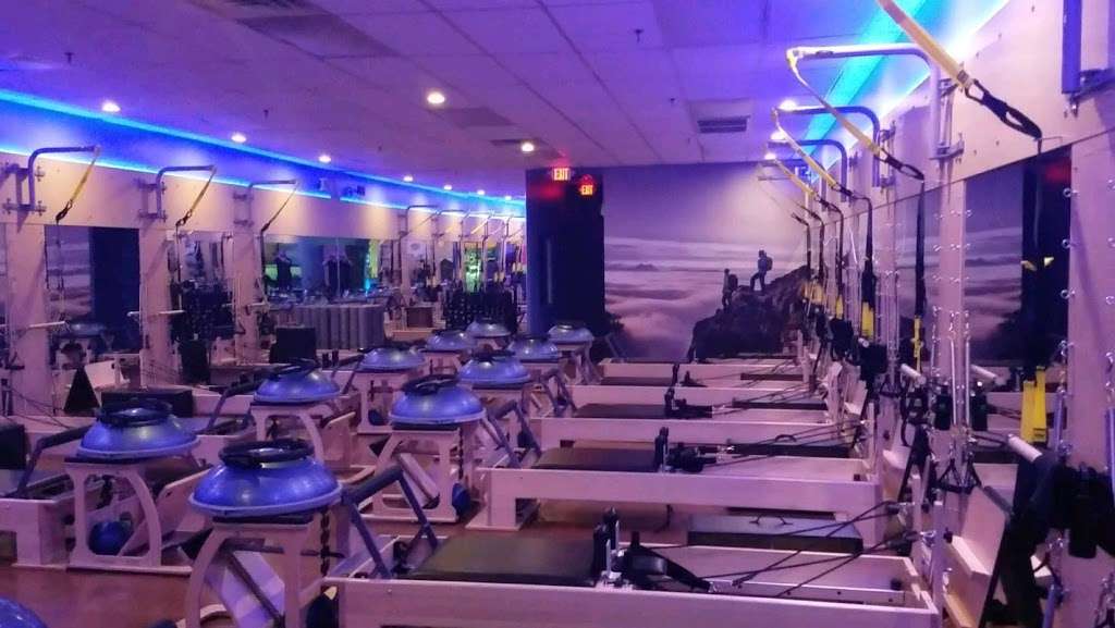 Club Pilates | 437 Old Hook Rd Unit #5, Emerson, NJ 07630, USA | Phone: (201) 949-7222