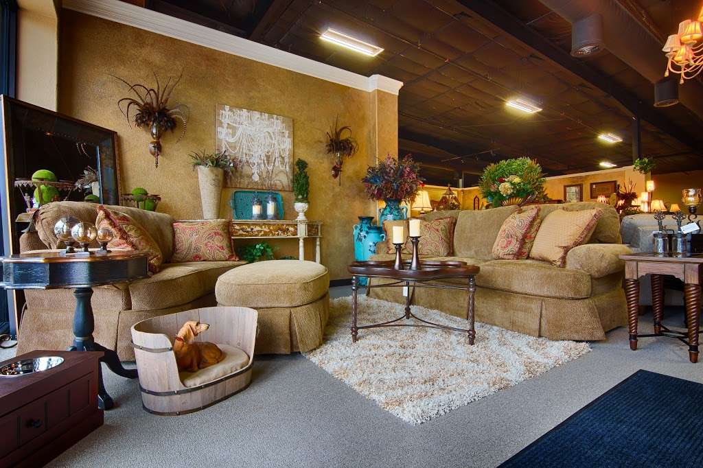 Wiggins Furniture & Mattress | 5459 W Davis St, Conroe, TX 77304, USA | Phone: (936) 441-1959