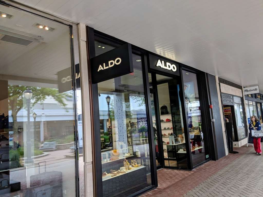 Aldo | 4905 Old Orchard Rd c25, Skokie, IL 60077, USA | Phone: (847) 329-8985