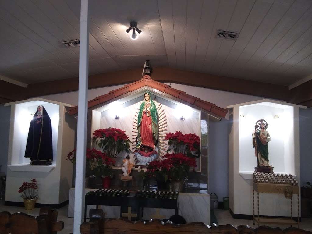 Holy Family Catholic Church | 6802 S 24th St, Phoenix, AZ 85042, USA | Phone: (602) 268-2632