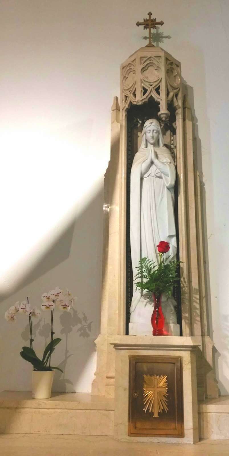 St. Clare of Assisi Parish | 130 Broad St, Swedesboro, NJ 08085, USA | Phone: (856) 467-0037