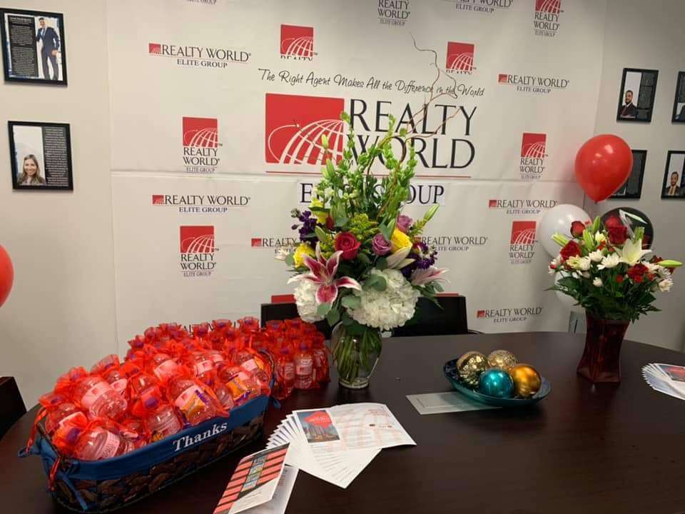 Realty World Elite Group | 5225 Katy Fwy Suite 225, Houston, TX 77007, USA | Phone: (713) 993-6181
