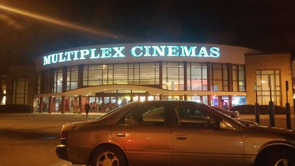 Showcase Cinema de Lux Cross County | 2 South Dr, Yonkers, NY 10704, USA | Phone: (800) 315-4000