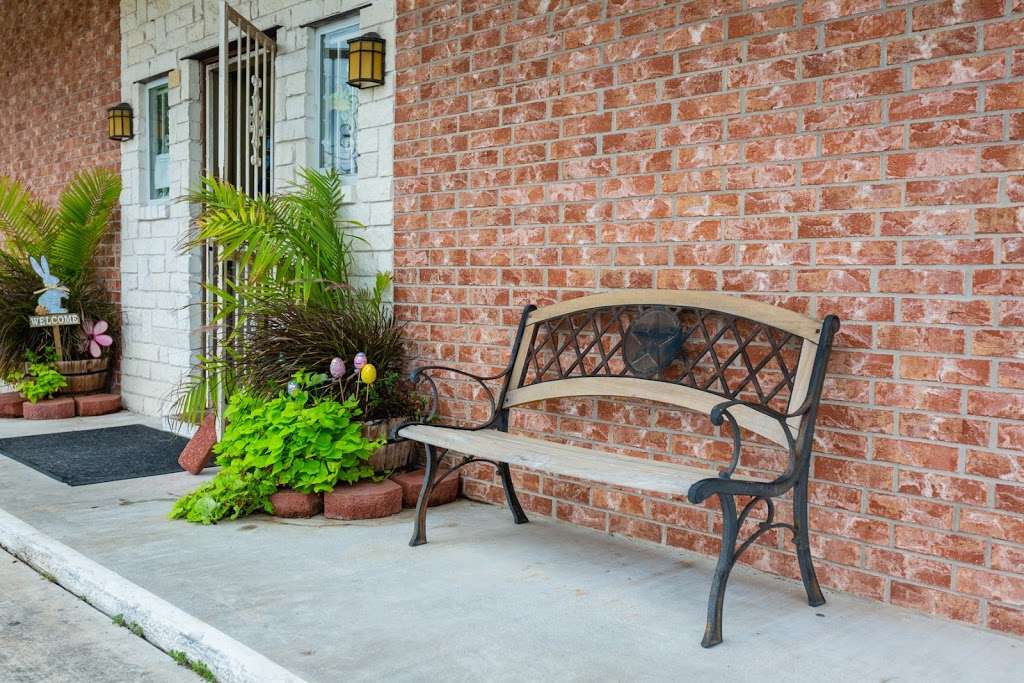 Brazos Woods Veterinary Clinic | 1406 FM 2004, Lake Jackson, TX 77566, USA | Phone: (979) 265-4594