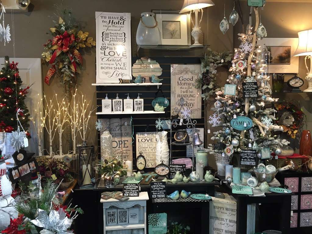 Queen Annes Lace Flowers & Gifts | 680 E 56th St, Brownsburg, IN 46112, USA | Phone: (317) 858-8170
