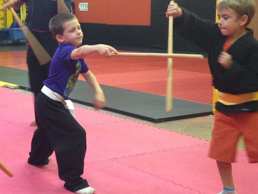 Dragon Family Martial Arts Center | 13665 E 42nd Terrace S suite h, Independence, MO 64055 | Phone: (816) 536-7493