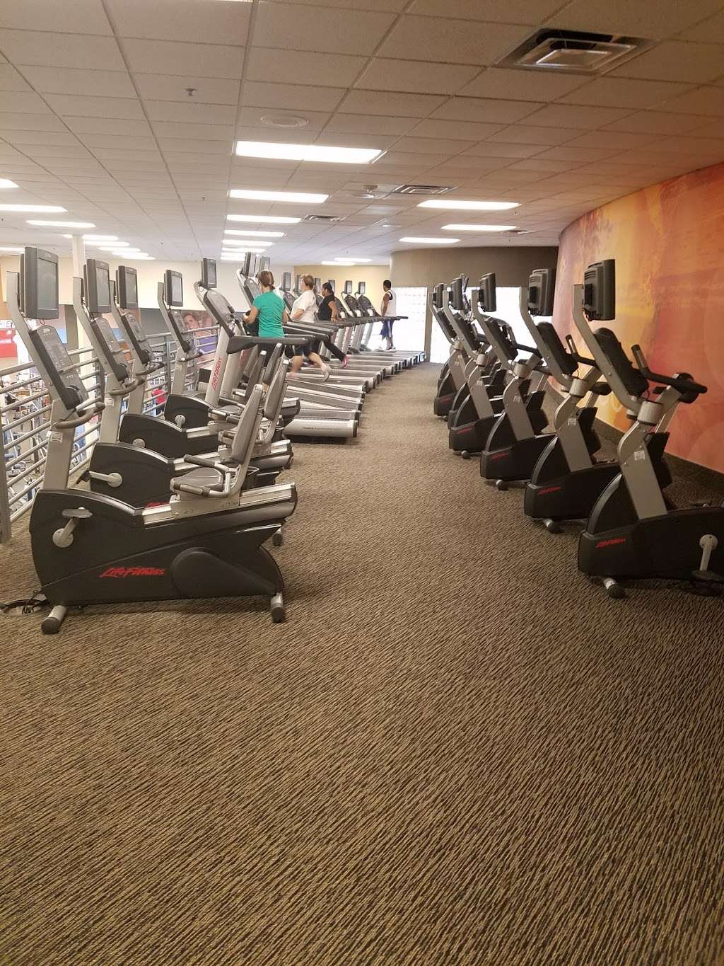 LA Fitness | 5402 Hwy 6, Missouri City, TX 77459, USA | Phone: (281) 208-8310