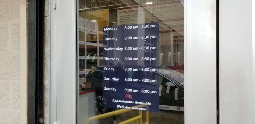 Costco Tire Center | Staten Island Warehouse, 2975 Richmond Ave, Staten Island, NY 10314, USA | Phone: (718) 982-8461