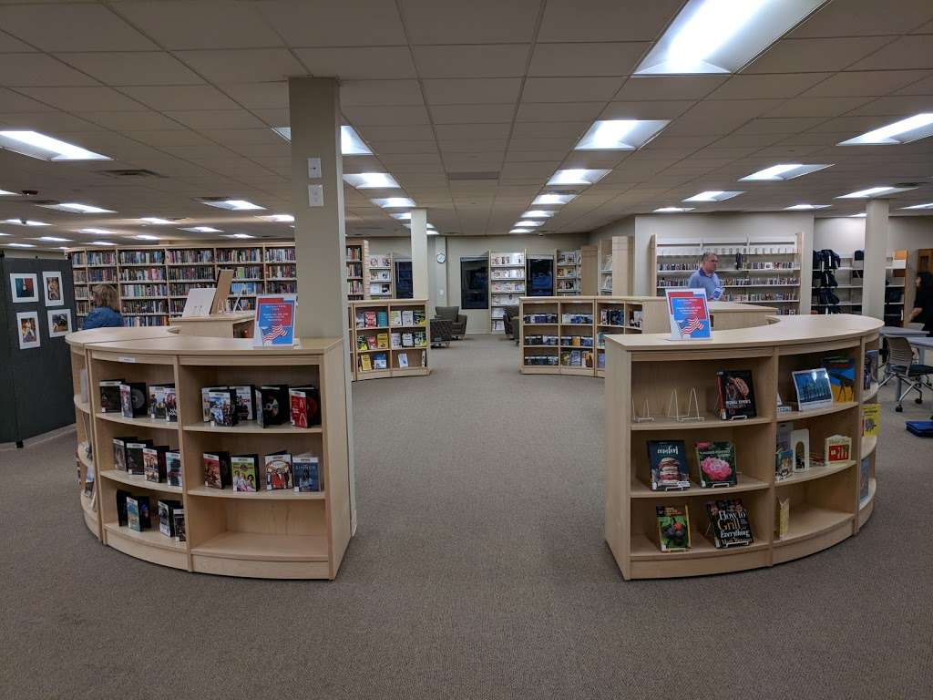 Hauppauge Public Library | 1373 E Veterans Memorial Hwy, Hauppauge, NY 11788 | Phone: (631) 979-1600