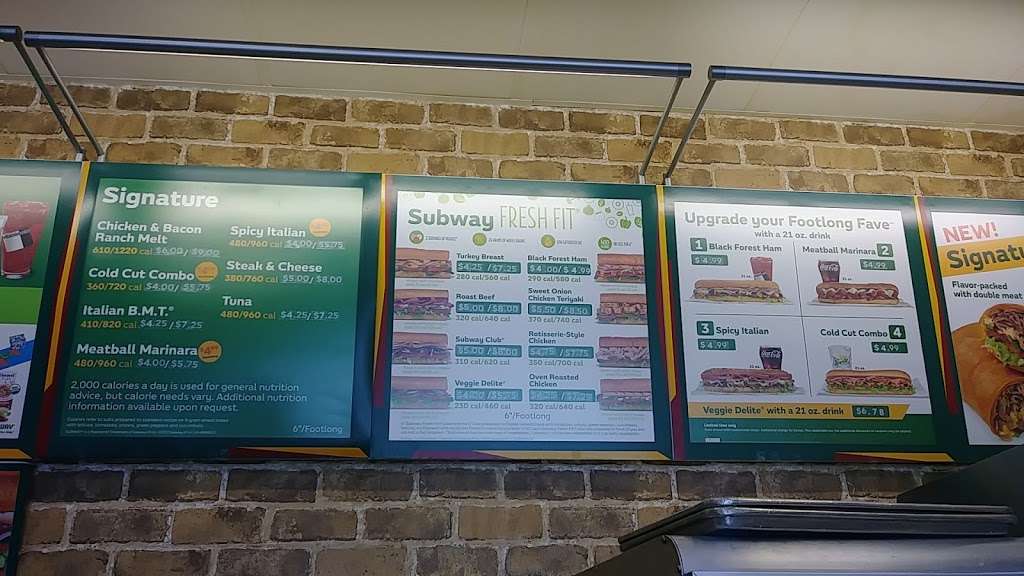 Subway Restaurants | 7715 NW Prairie View Rd, Kansas City, MO 64151 | Phone: (816) 505-9955