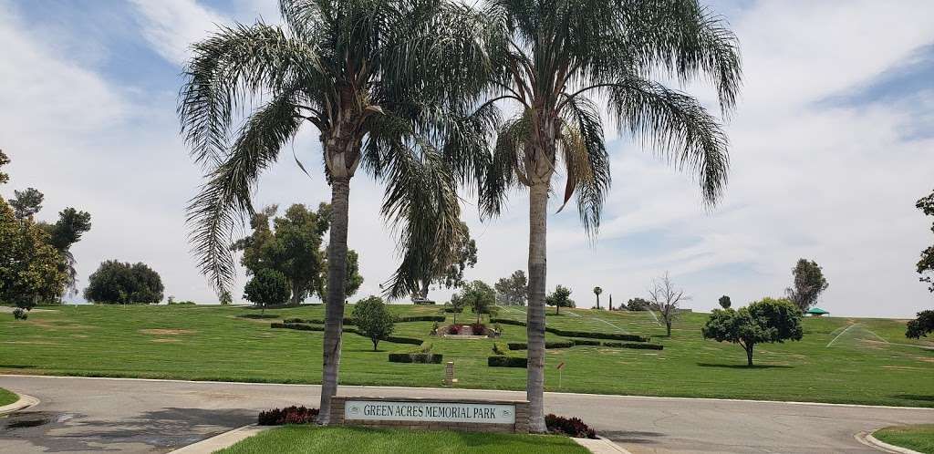 Green Acres Memorial Park & Mortuary | 11715 Cedar Ave, Bloomington, CA 92316, USA | Phone: (909) 877-2311