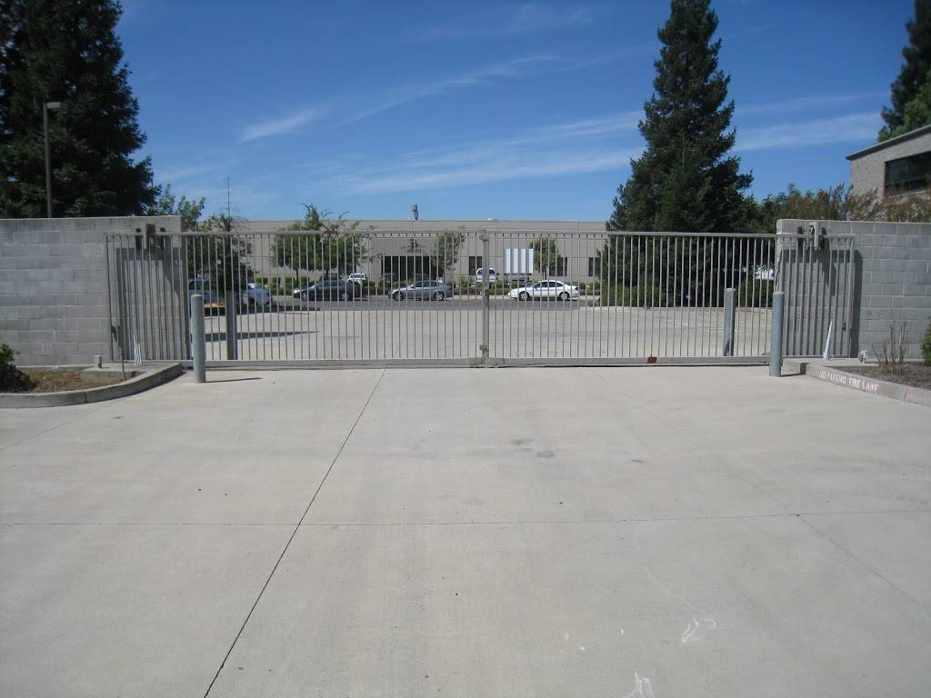 WatermanPark RV Storage | 9825 Dino Dr, Elk Grove, CA 95624, USA | Phone: (916) 685-5092