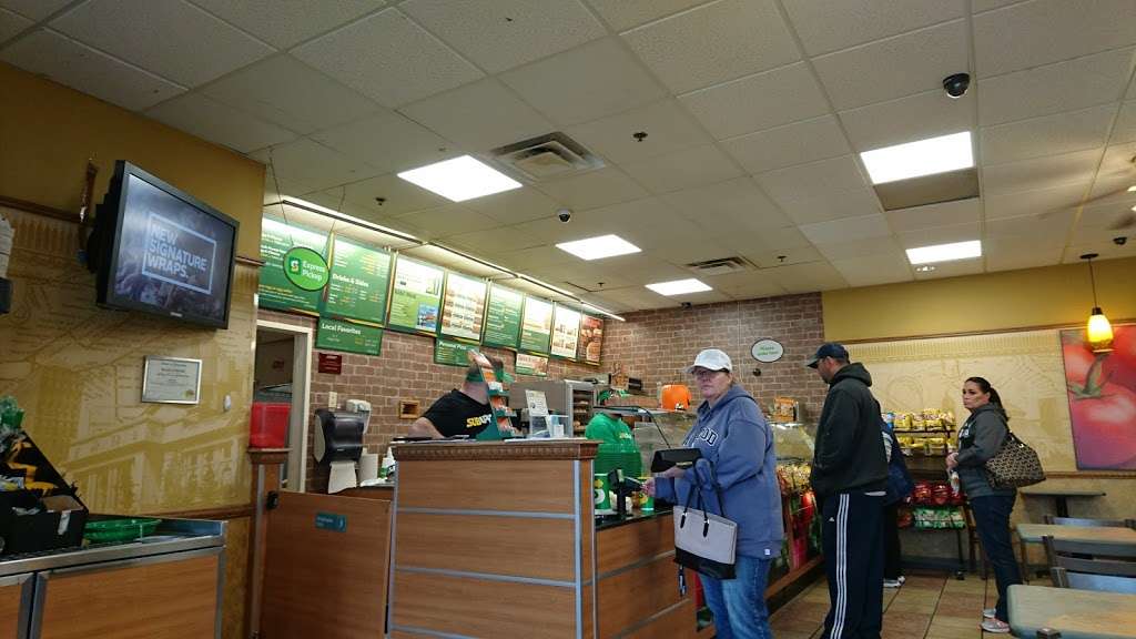 Subway Restaurants | 1775 Washington St N101, Hanover, MA 02339, USA | Phone: (781) 826-4749