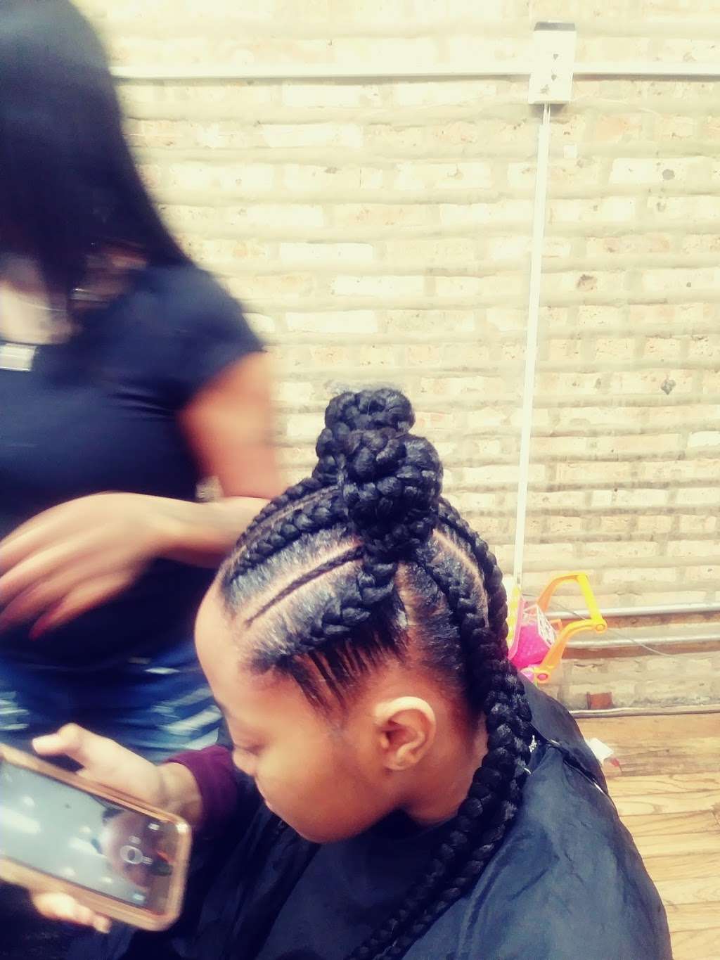 Savads Hair Store | 422 E 87th St, Chicago, IL 60619 | Phone: (872) 244-3777