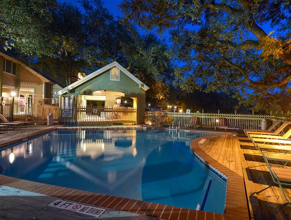 Bartons Mill Apartments | 2121 Dickson Dr, Austin, TX 78704, USA | Phone: (512) 884-5353