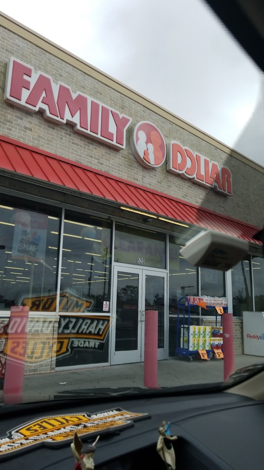 Family Dollar | 520 Cypress Pkwy #300, Poinciana, FL 34759, USA | Phone: (407) 624-4001