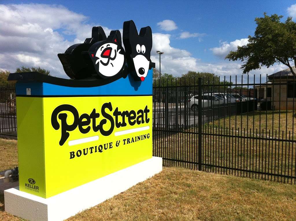 PetStreat Boarding & Boutique | 1534 Kitty Hawk Rd, Universal City, TX 78148, USA | Phone: (210) 658-3574