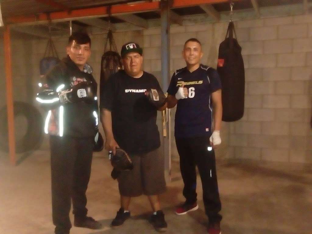 Sick Vick And Meños Boxing Club | aun costado de la tienda Colin, Col Granjas Familiares la Esperanza, B.C., Mexico | Phone: 664 771 3350