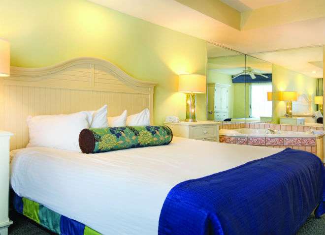 Wyndham Royal Vista | 1110 S Ocean Blvd, Pompano Beach, FL 33062, USA | Phone: (954) 233-7500