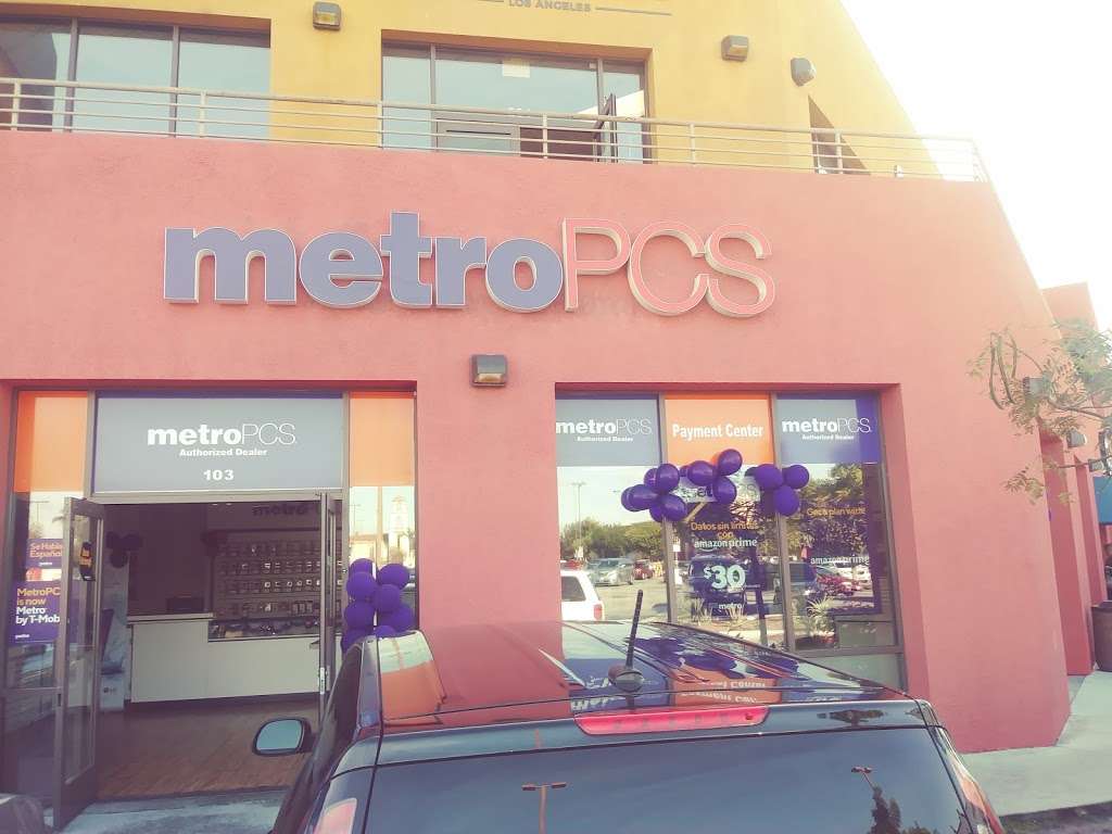 Metro by T-Mobile | 3200 Mulford Ave Ste 103, Lynwood, CA 90262 | Phone: (310) 635-2340