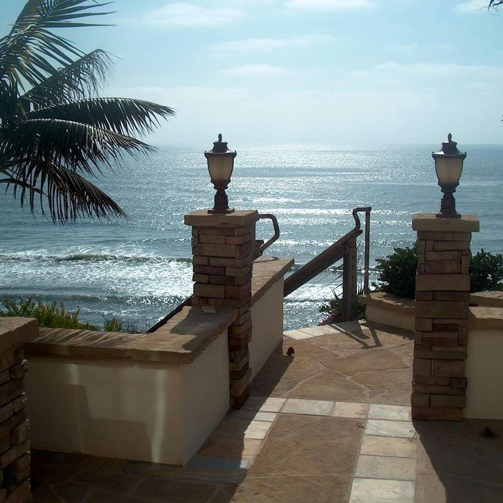 Vacation Beach Rentals | 864 Neptune Ave, Encinitas, CA 92024, USA | Phone: (858) 353-8800