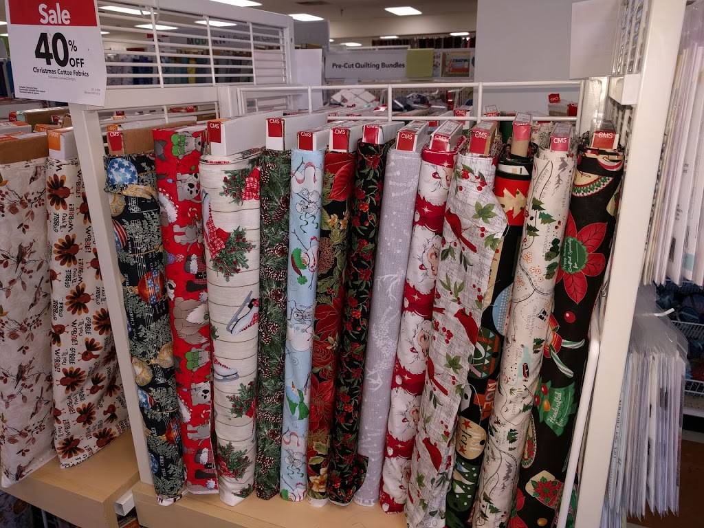 JOANN Fabrics and Crafts | 4600 Durham-Chapel Hill Blvd Ste 8, Durham, NC 27707, USA | Phone: (919) 401-8334