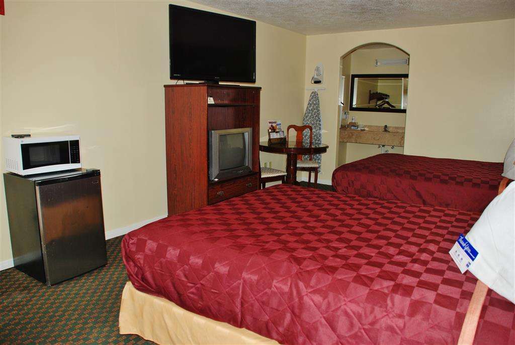 Americas Best Value Inn & Suites Hempstead Prairie View | 2145 FM 1488 Rd, US-290, Hempstead, TX 77445, USA | Phone: (979) 826-4200