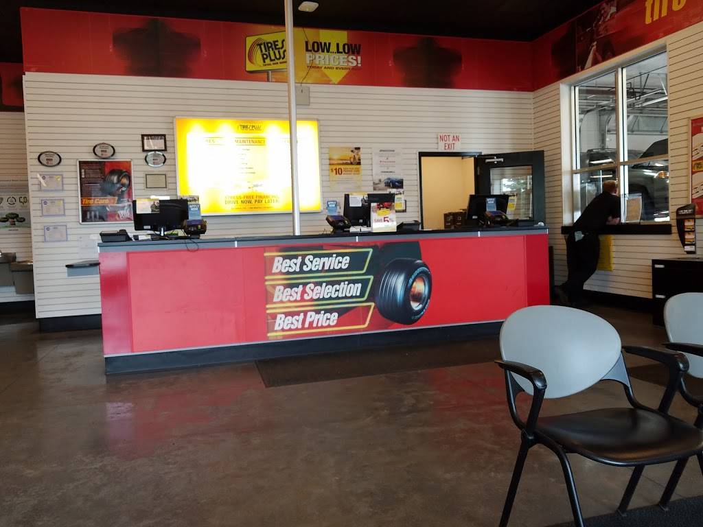 Tires Plus | 387 Pewaukee Rd, Pewaukee, WI 53072, USA | Phone: (262) 536-5005