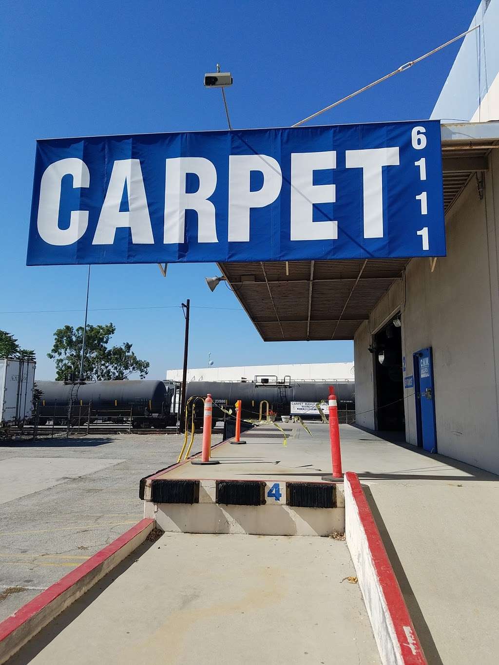 Carpet Manufacturers Warehouse | 6111 Randolph St, Commerce, CA 90040, USA | Phone: (323) 888-2424