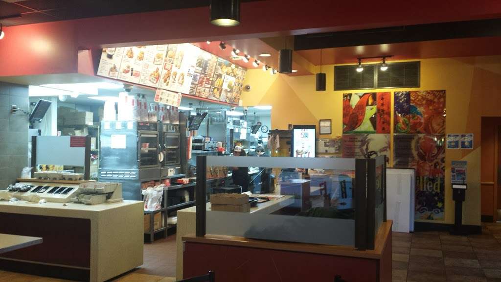 KFC | 201 E Hirst Rd, Purcellville, VA 20132 | Phone: (540) 338-3939