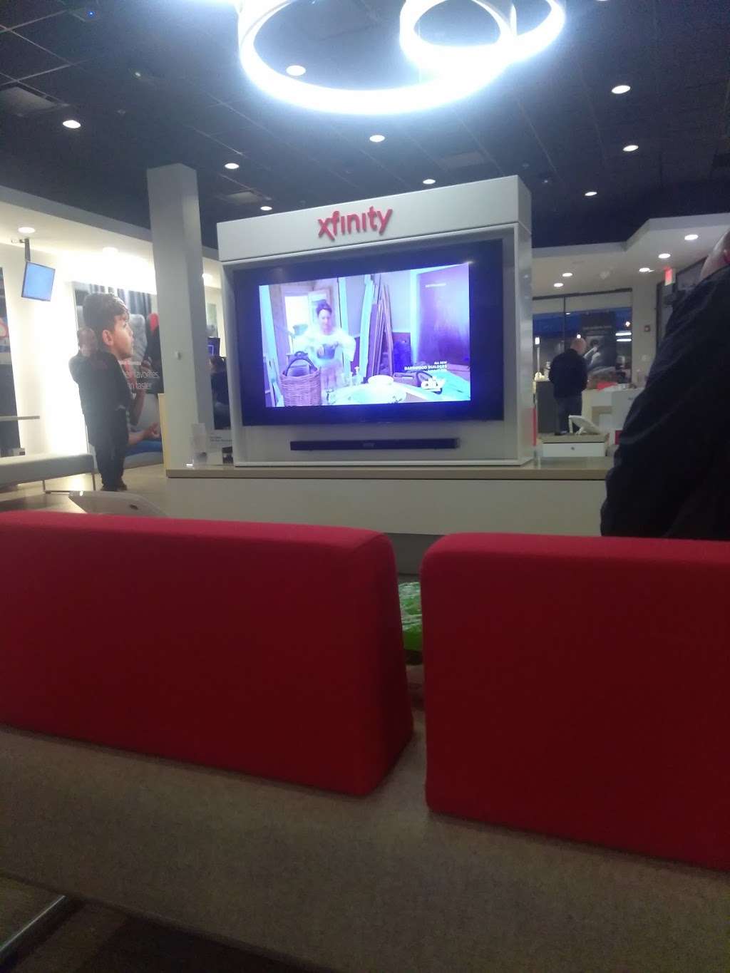 Xfinity Store by Comcast | 5601 Concord Pike, Wilmington, DE 19803, USA | Phone: (800) 266-2278