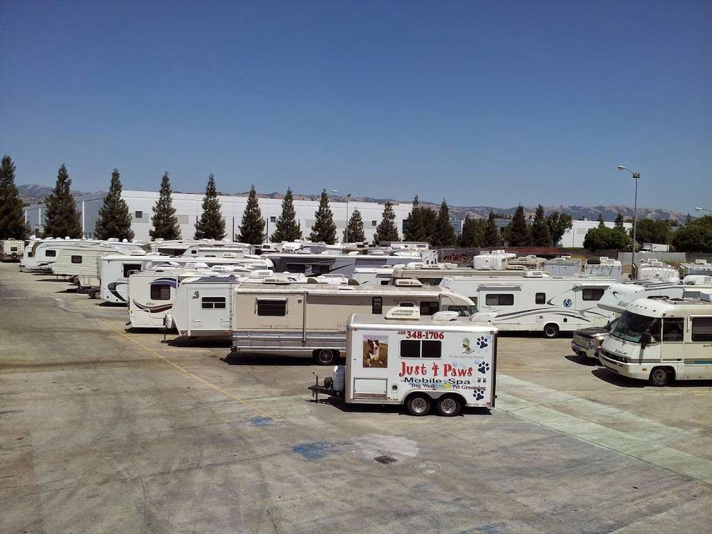 Almaden RV Services & Repair | 494 Phelan Ave, San Jose, CA 95112, USA | Phone: (408) 289-9442