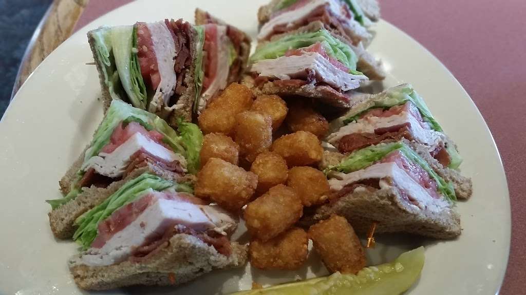 Jerzees Sports Bar & Pizzaria | 2609 Mt Carmel Ave, Glenside, PA 19038, USA | Phone: (215) 572-1105