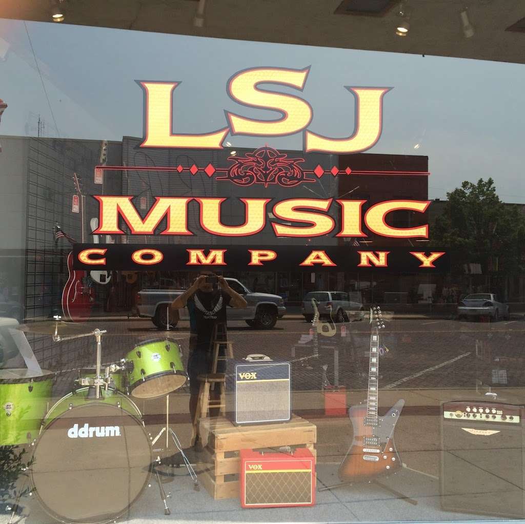 LSJ Music Company | 127 Park Pl, Delavan, WI 53115, USA | Phone: (262) 725-6623