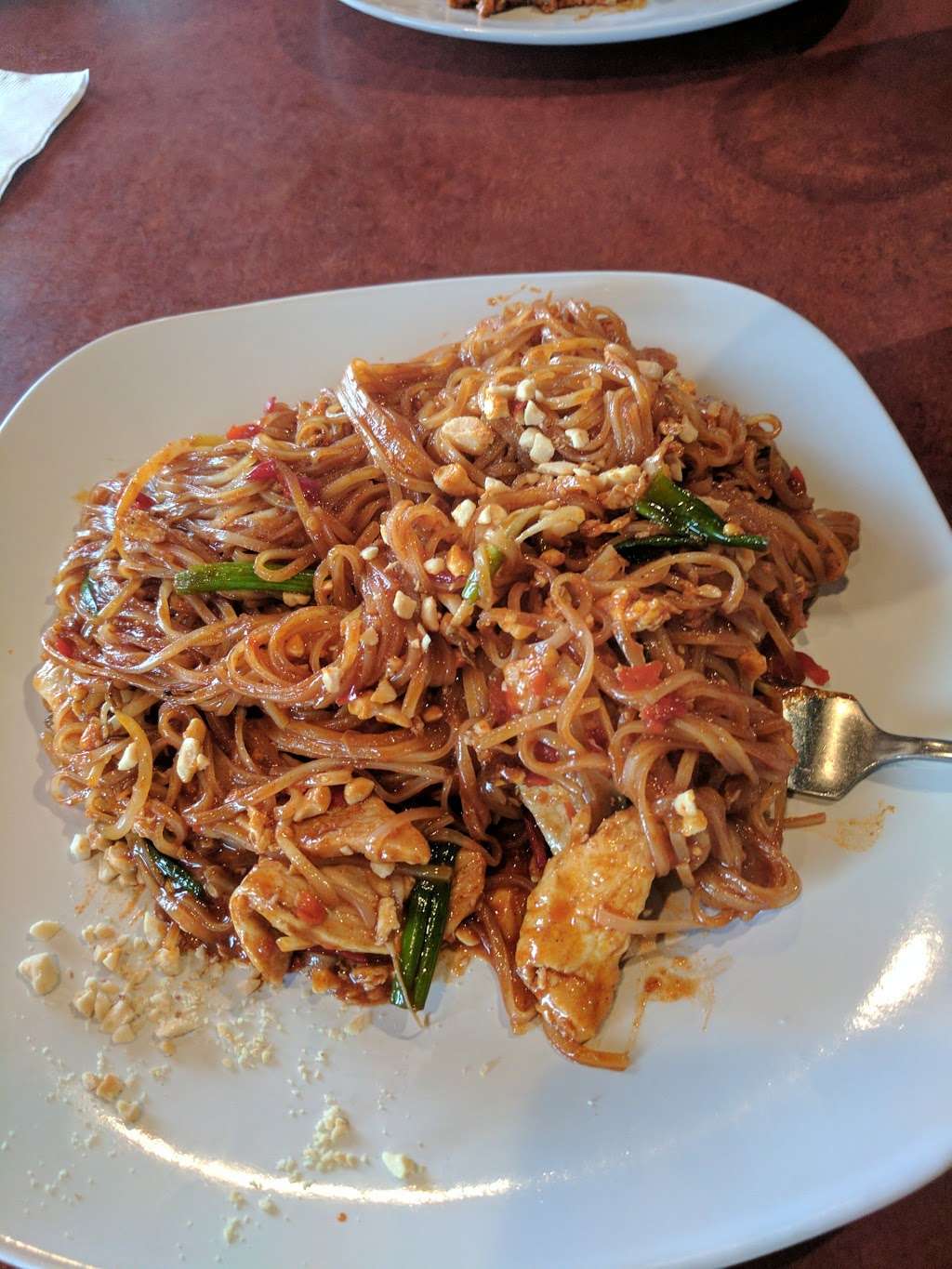 Thai Lotus Restaurant | 2601 N Center St, Hickory, NC 28601, USA | Phone: (828) 322-4368