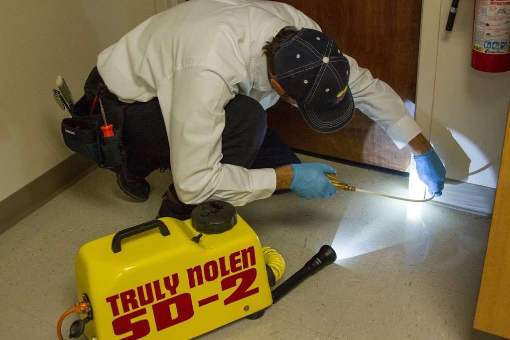 Truly Nolen Pest & Termite Control | 4918 Seawall Blvd, Galveston, TX 77551, USA | Phone: (409) 621-5447