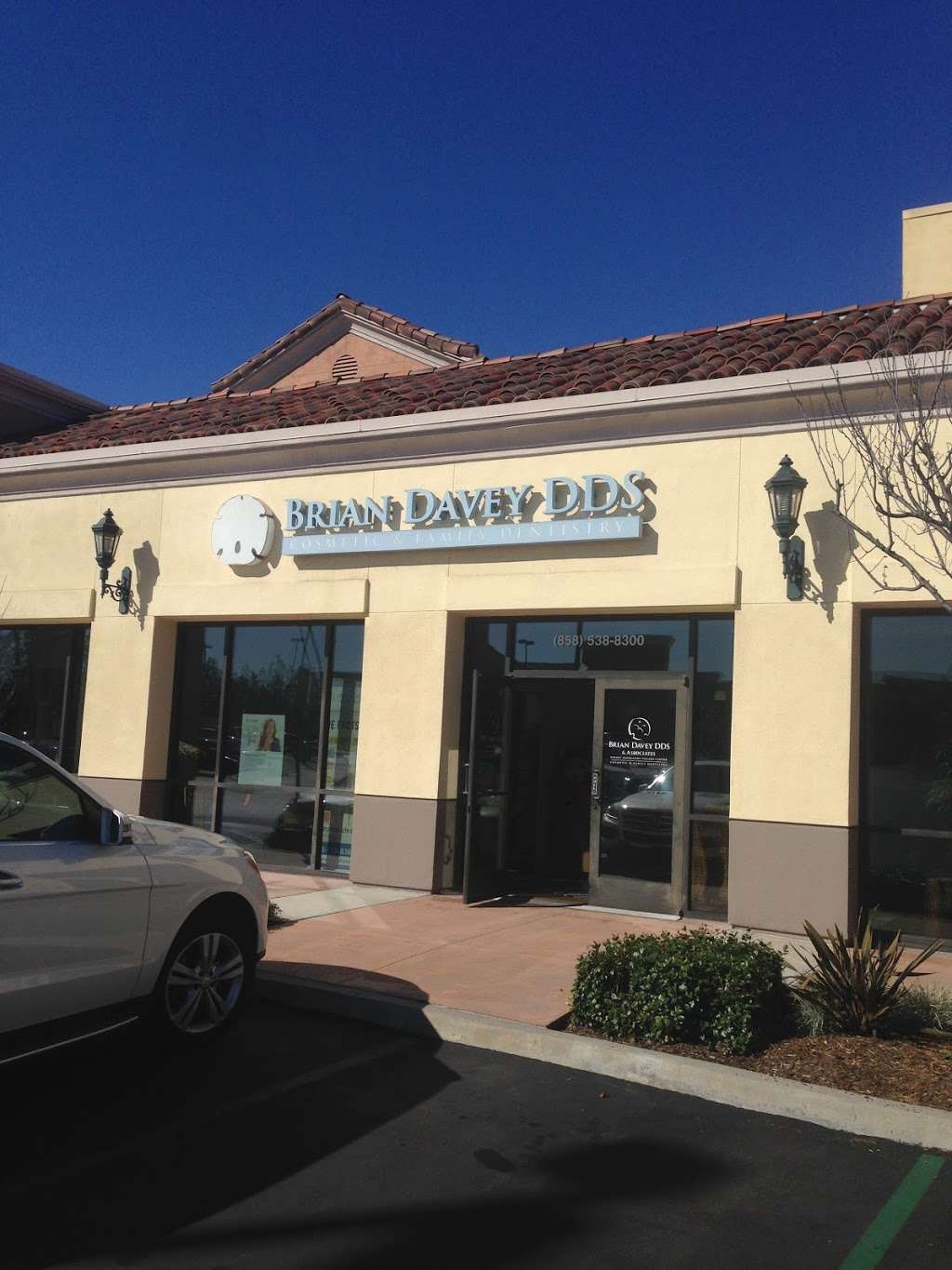 Brian Davey, DDS - Complete Health Dentistry | 7805 Highlands Village Pl, San Diego, CA 92129, USA | Phone: (858) 762-9991