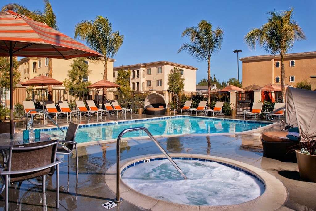 Union Place Apartment Homes | 1500 Cherry St Suite 5106A, Placentia, CA 92870 | Phone: (714) 996-1500