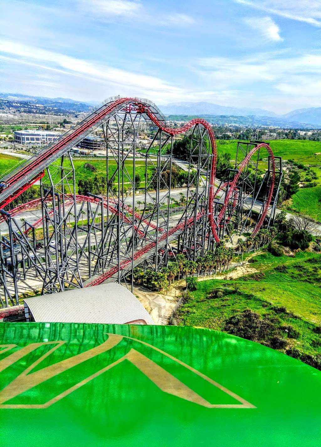 Six Flags Magic Mountain | 26101 Magic Mountain Pkwy, Valencia, CA 91355, USA | Phone: (661) 255-4100