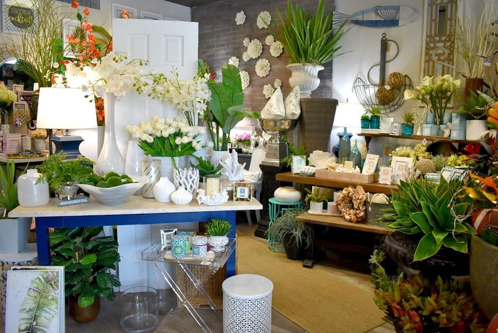 Spruce Floral and Home | 200 Kirby Rd, Seabrook, TX 77586, USA | Phone: (281) 326-0032