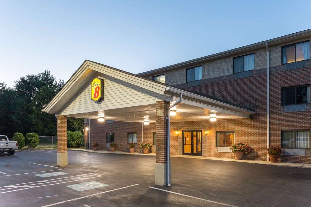 Super 8 by Wyndham Indian Head MD | 4694 Indian Head Hwy, Indian Head, MD 20640 | Phone: (301) 893-4935