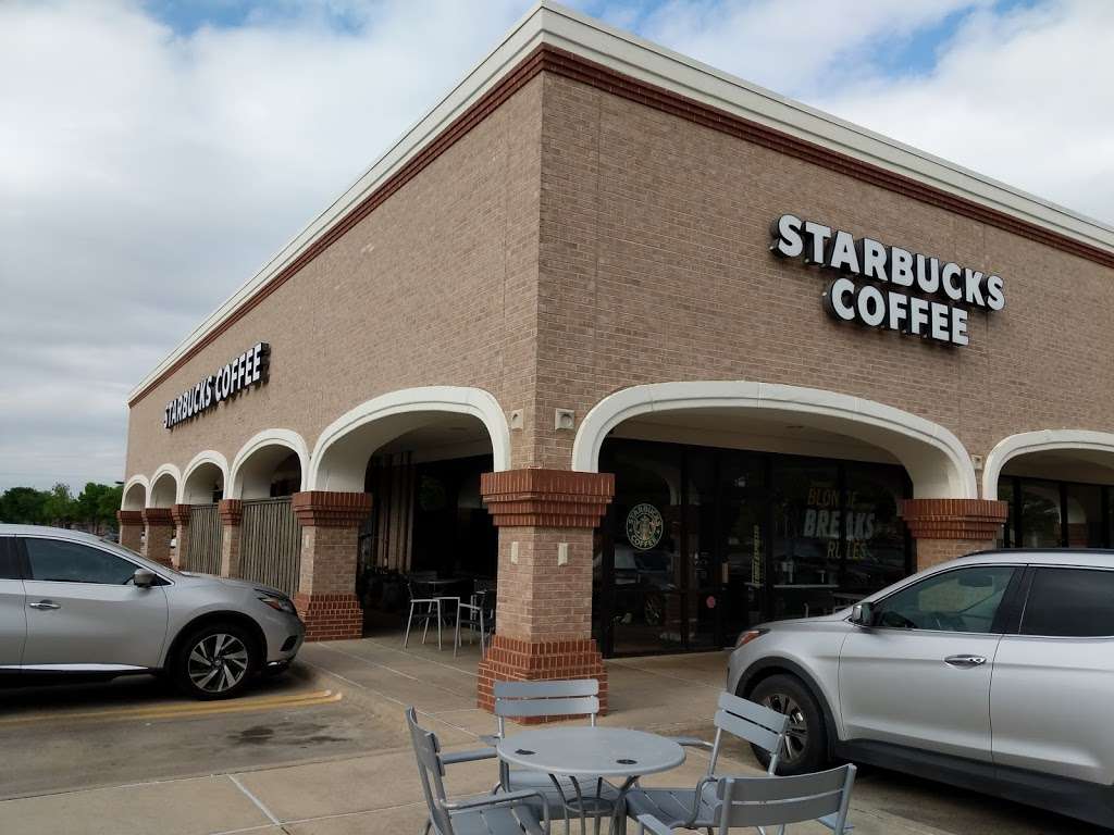 Starbucks | 710 W Renner Rd Suite 220, Richardson, TX 75080, USA | Phone: (972) 783-7665