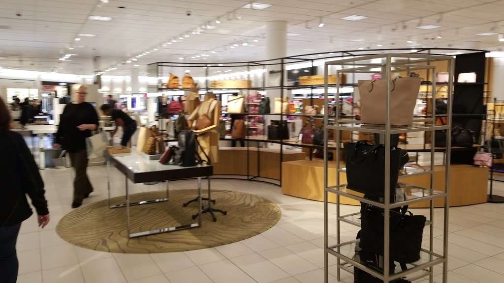 Nordstrom The Mall in Columbia | 10300 Little Patuxent Pkwy, Columbia, MD 21044 | Phone: (410) 715-2222