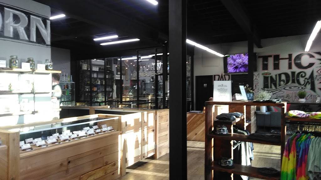 Fire Leaf - Marijuana & Cannabis Dispensary in Stockyards OKC | 2501 SW 15th St, Oklahoma City, OK 73108, USA | Phone: (405) 232-7877