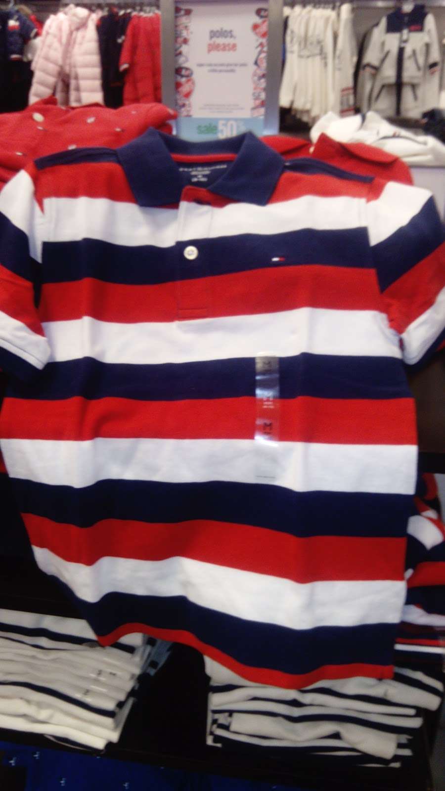 Tommy Hilfiger | 6800 N 95th Ave Ste 200, Glendale, AZ 85305, USA | Phone: (623) 872-6233