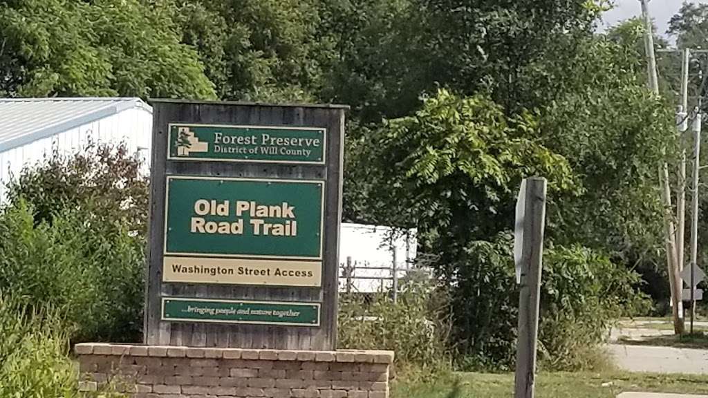 Old Plank Road Trail Crosses I-80 | Old Plank Rd Trail, New Lenox, IL 60451