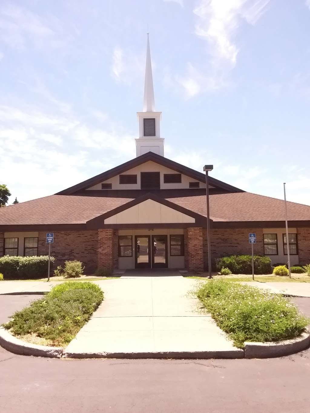 The Church of Jesus Christ of Latter-day Saints | 790 Silver Lake-Scotchtown Rd, Middletown, NY 10941, USA | Phone: (845) 692-0364