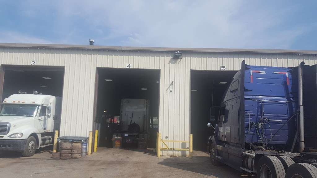 VIP Truck Repair | 9701-9951 S Madison St, Lemont, IL 60439, USA | Phone: (630) 468-2411 ext. 207