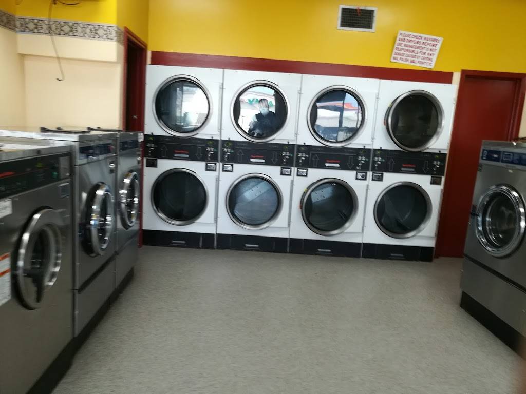 Moms Washateria | 6194 Hwy 6 N, Houston, TX 77084, USA | Phone: (281) 855-4666